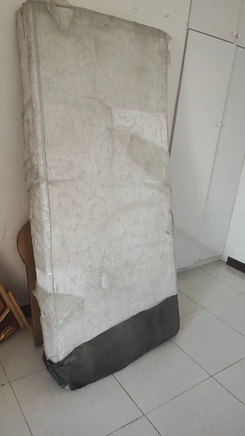 تشک تک نفره|تشک تختخواب|قم, زنبیل آباد|دیوار