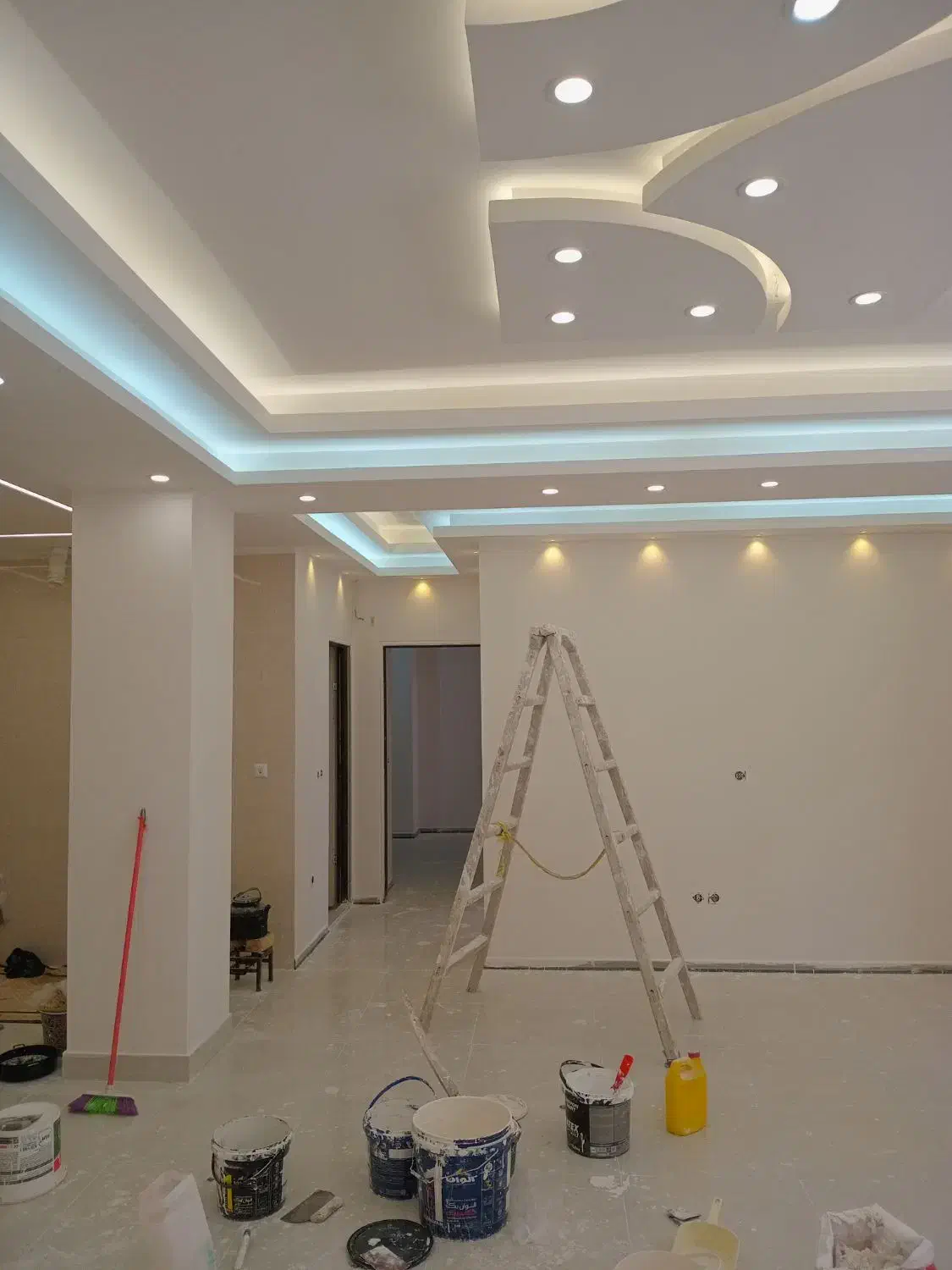 نیازمندهمکاردرنقاشی|استخدام معماری، عمران و ساختمانی|زنجان, |دیوار