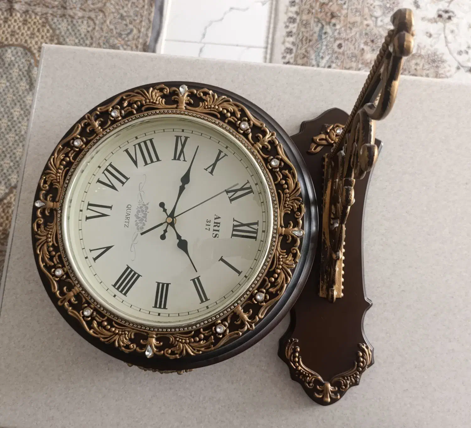 ساعت دیواری دو موتوره و دوطرفه و گنجه|ساعت دیواری و تزئینی|مشهد, شهید بهشتی|دیوار