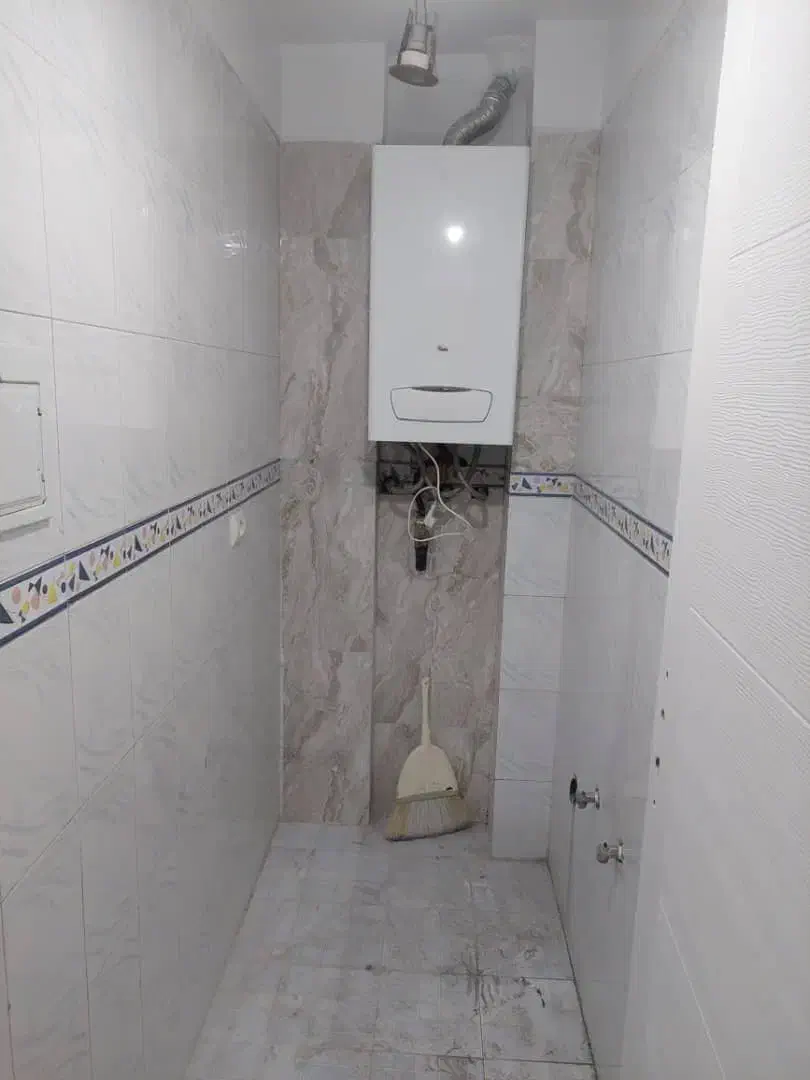 آپارتمان تک واحدی فلکه چایچی بوعلی شرقی طبقه دوم