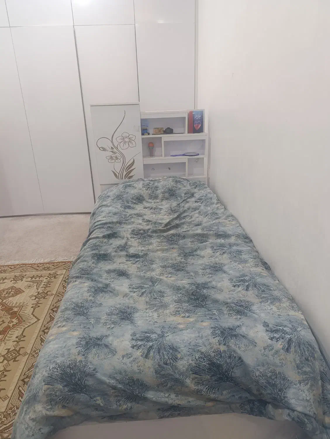 تخت خواب یک نفره|تخت و سرویس خواب|دزفول, |دیوار