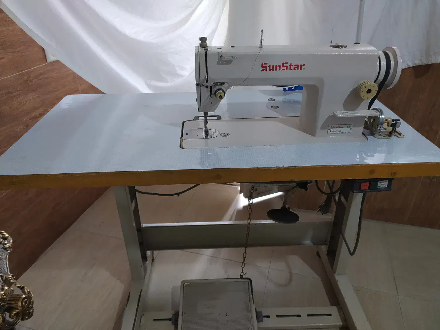 چرخ خیاطی|چرخ خیاطی و ریسندگی|مهاباد (آذربایجان غربی), |دیوار