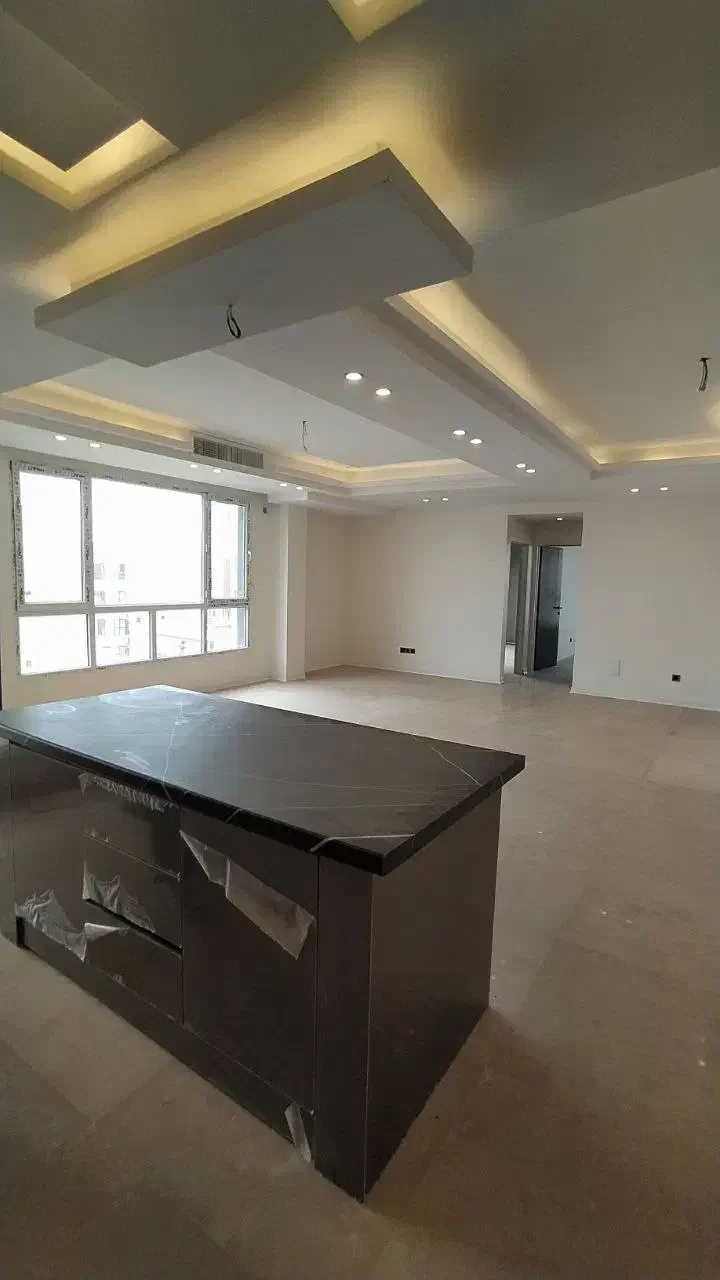 ۱۱۰متر/دو خواب/فول امکانات/کلید نخورده