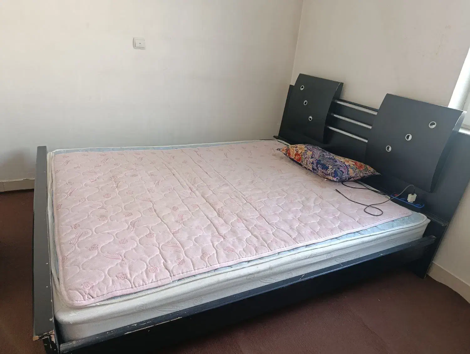 سرویس خواب دونفره با تشک|تخت و سرویس خواب|شاهرود, |دیوار