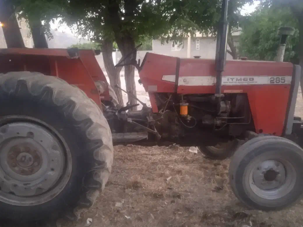 تراکتور285مدل85|خودرو سنگین|بوانات, |دیوار