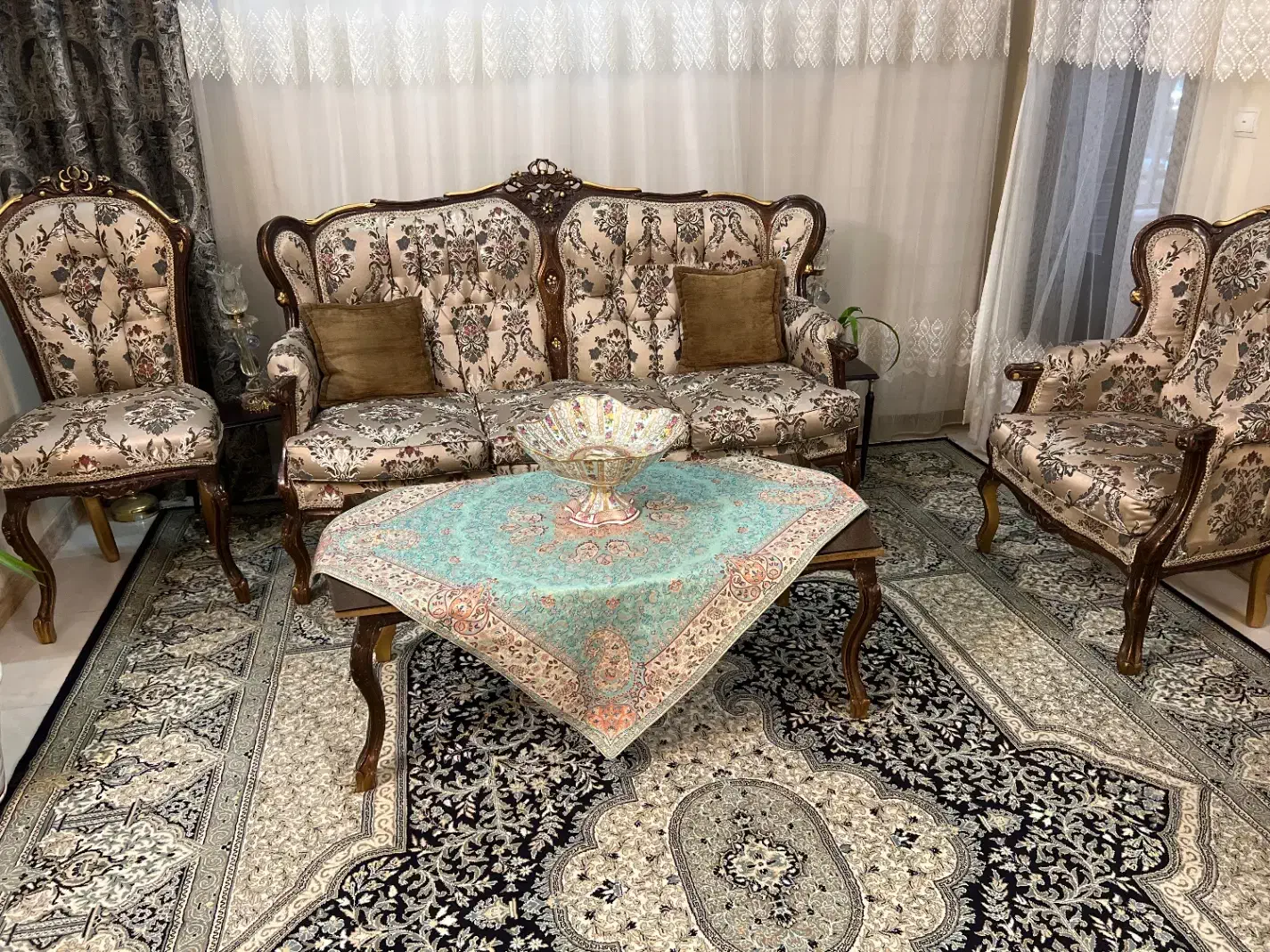 مبلمان|مبلمان خانگی و میز عسلی|یزد, |دیوار