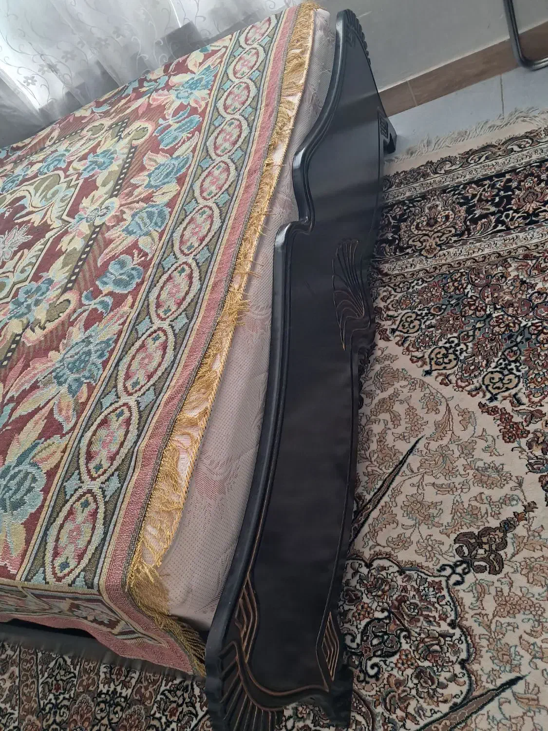 تخت خواب  دونفره|تخت و سرویس خواب|اسلام‌‌آباد غرب, |دیوار