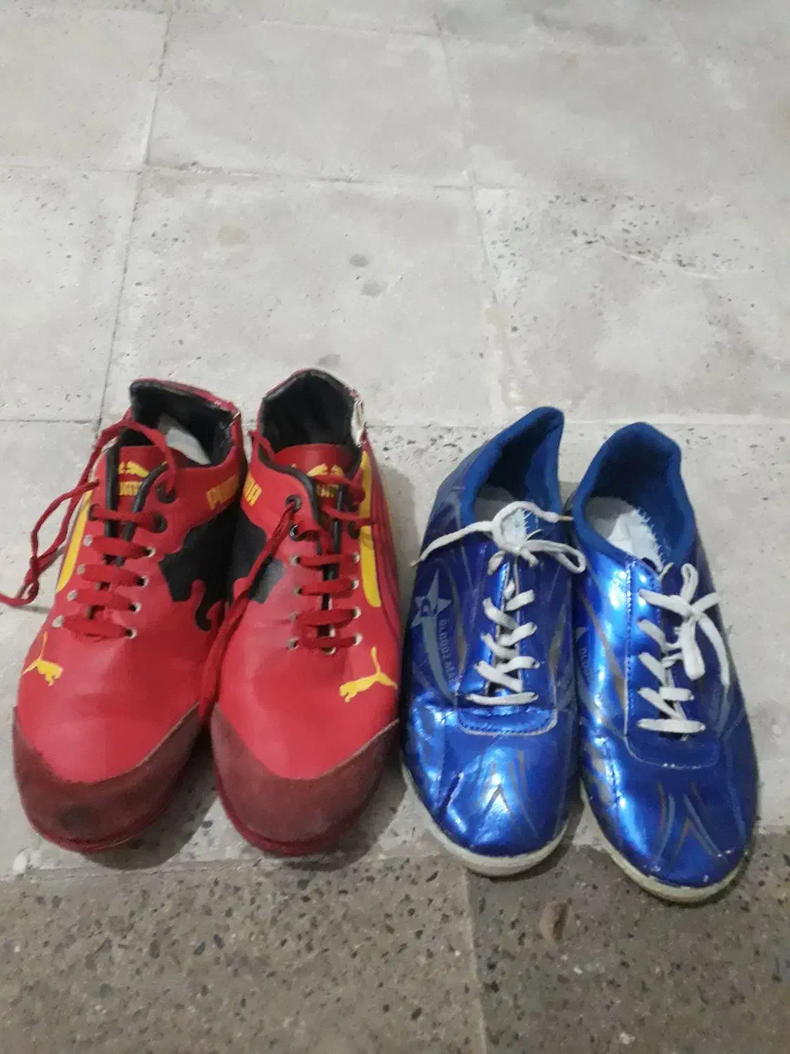 کفش ورزشی|کیف، کفش، کمربند|هشتگرد, شهرک وحدت|دیوار