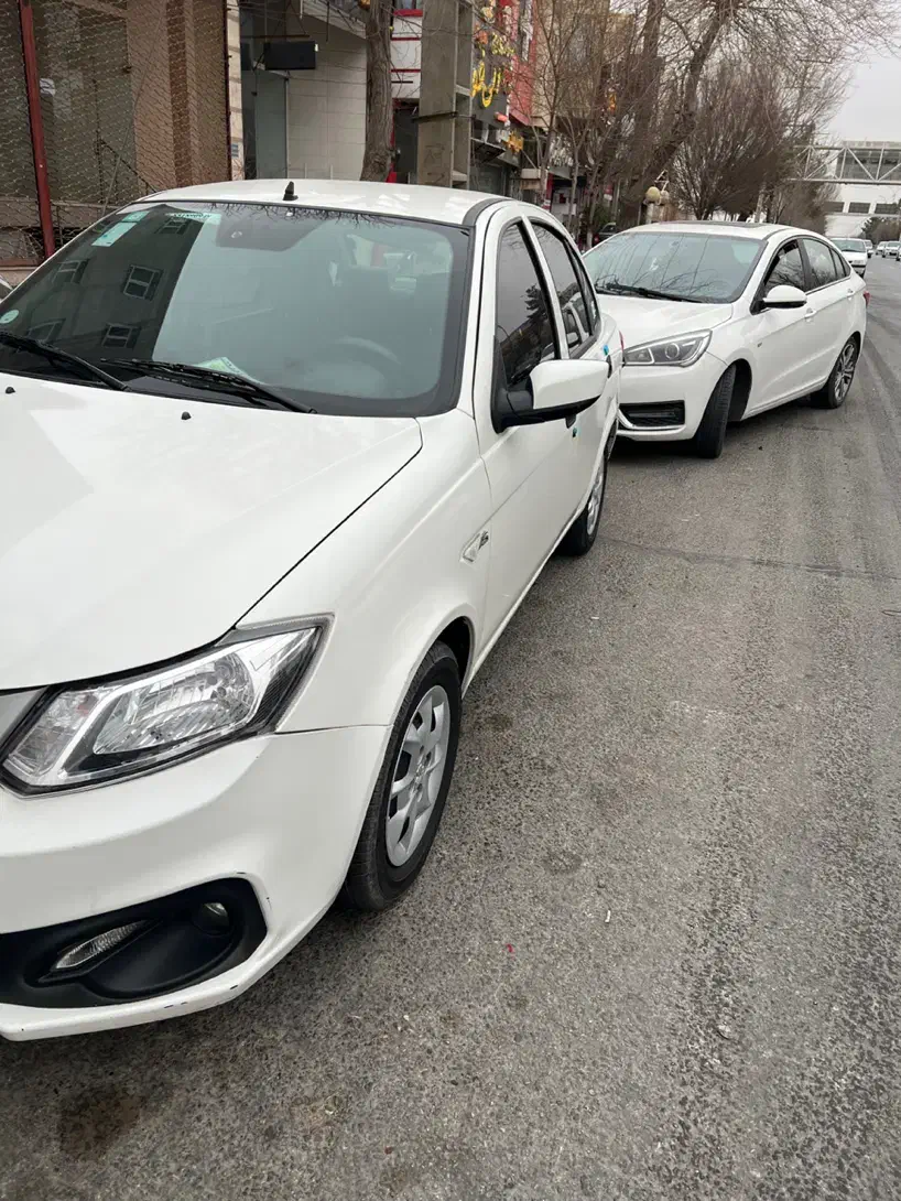 ساینا s|خودرو سواری و وانت|یزد, |دیوار