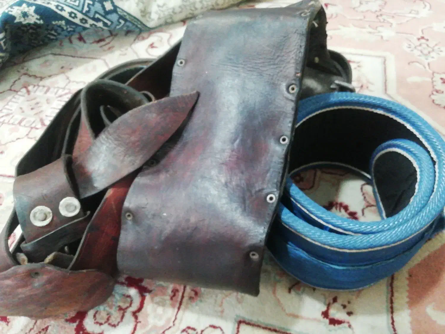 کمربند الم|کلکسیون اشیاء عتیقه|طالقان, |دیوار