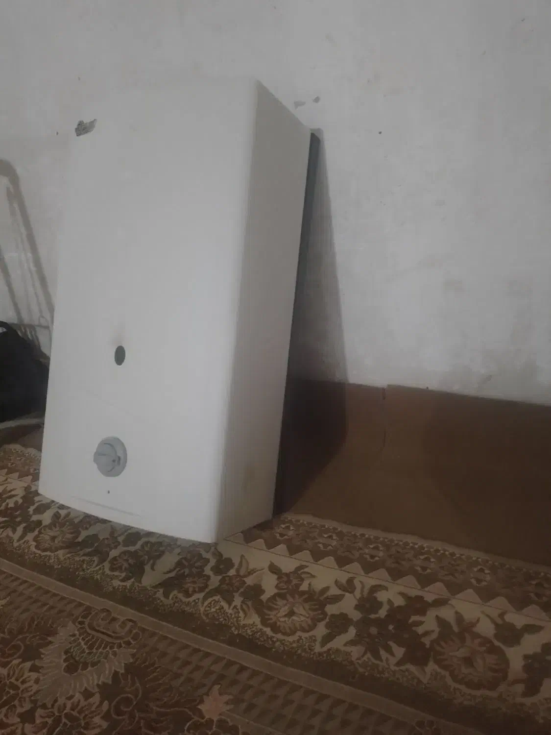 آبگرمکن  دیواری ایران شرق در حدنو|آبگرمکن، پکیج، شوفاژ|گرمسار, |دیوار