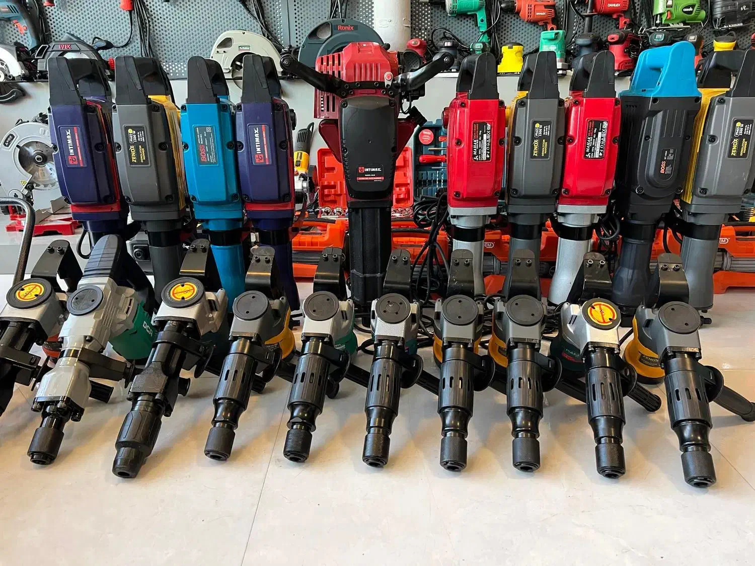 اجاره ابزار هیلتی چکش تخریب برقی دریل بتن کن فرز|خدمات پیشه و مهارت|تهران, کامرانیه|دیوار