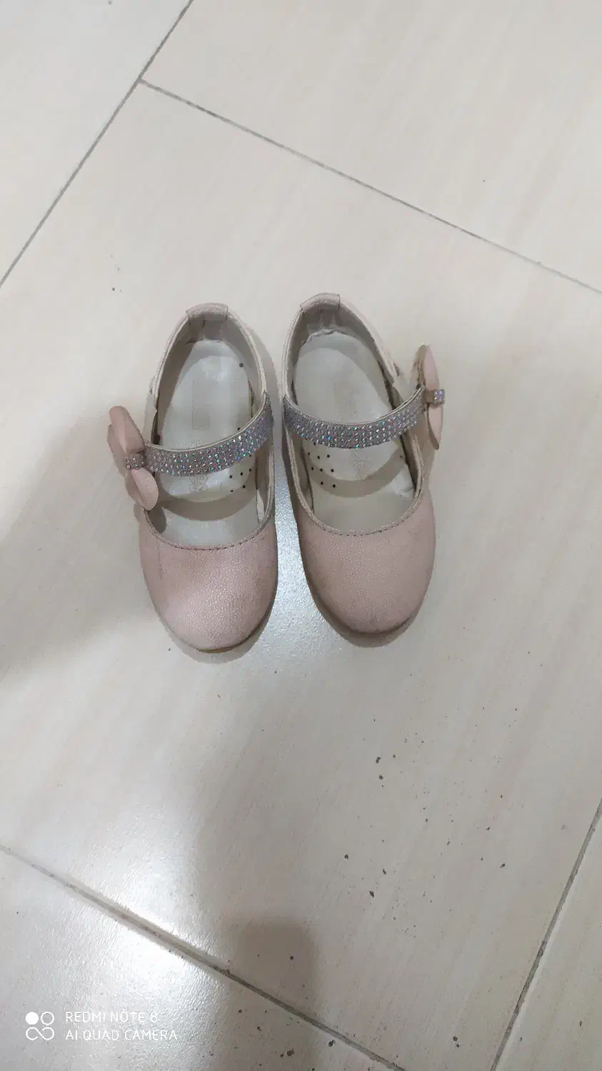 کفش دخترانه|کفش و لباس بچه|بیرجند, |دیوار