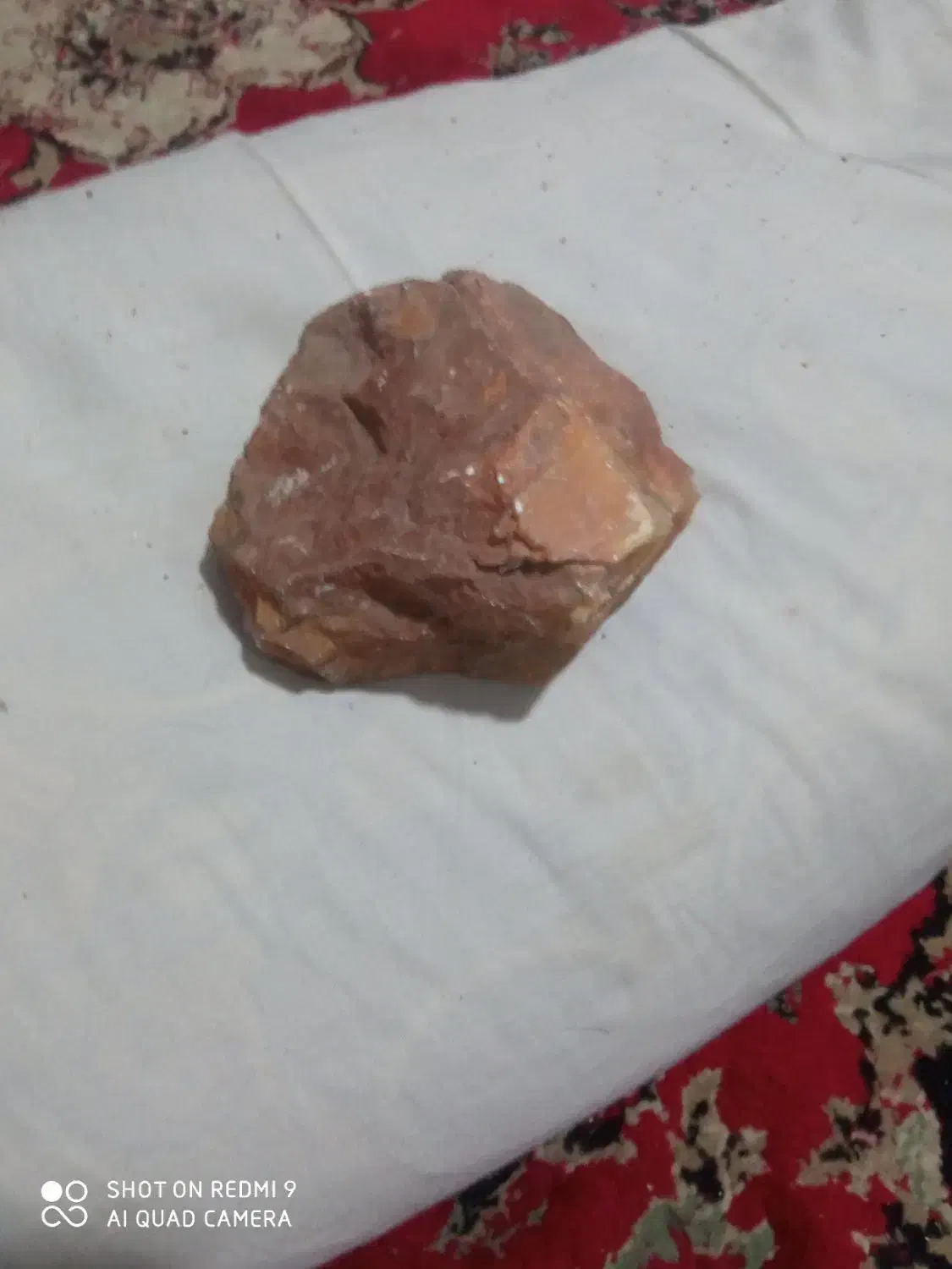 ۵۰۰گرم سنگ عقیق عنابی|جواهرات|کرمان, |دیوار