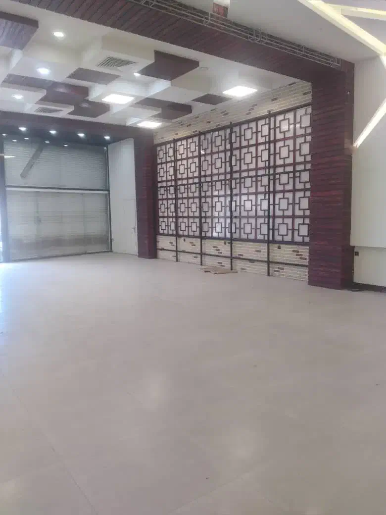 تجاری ، نوساز ، تاپ لوکیشن|اجارهٔ مغازه و غرفه|رویان, |دیوار