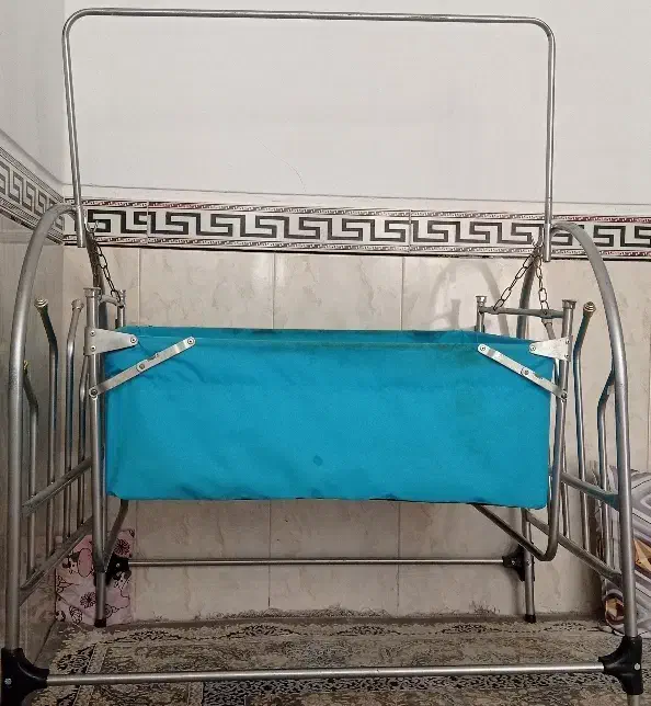گهواره نو ۷۰۰|اسباب و اثاث بچه|نسیمشهر, |دیوار