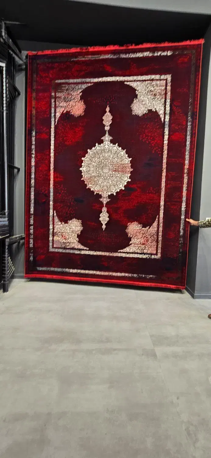 پول نداری بازم بیا(فرش ببر بزرگترین مرکز پخش فرش)|فرش|زاهدان, |دیوار