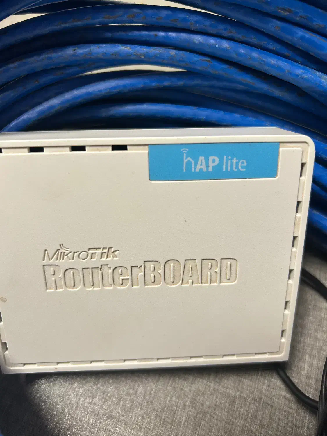انتن وایرلس qrt 5 و روتر hap lite میکروتیک|مودم و تجهیزات شبکه|تهران, کرمان|دیوار