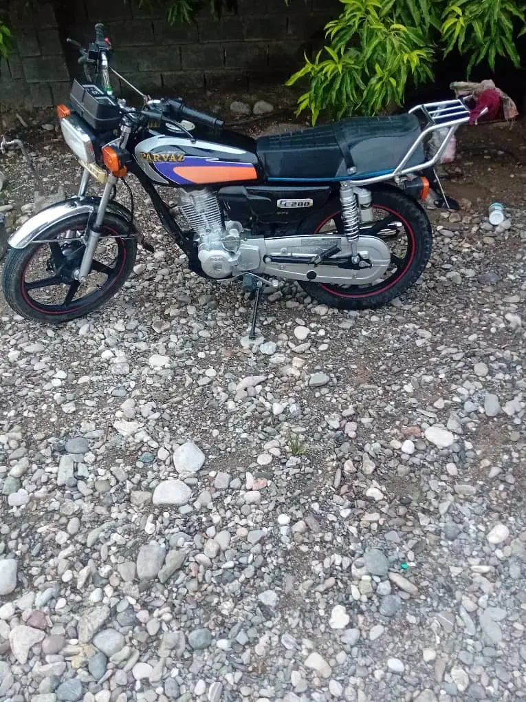 موتور سیکلت 200|موتورسیکلت|رودخانه, |دیوار