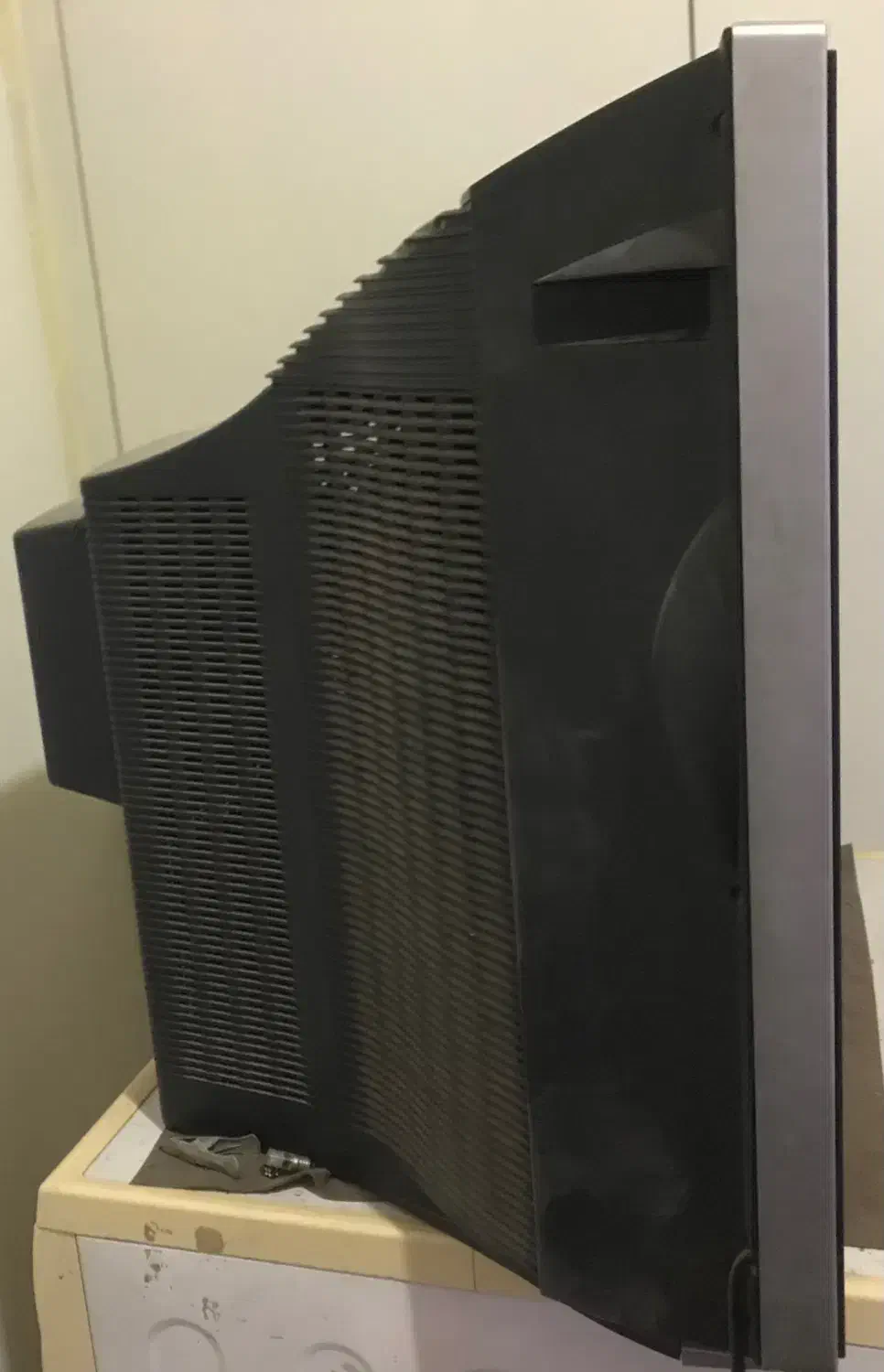 تلویزیون LG 29|تلویزیون و پروژکتور|بابل, |دیوار