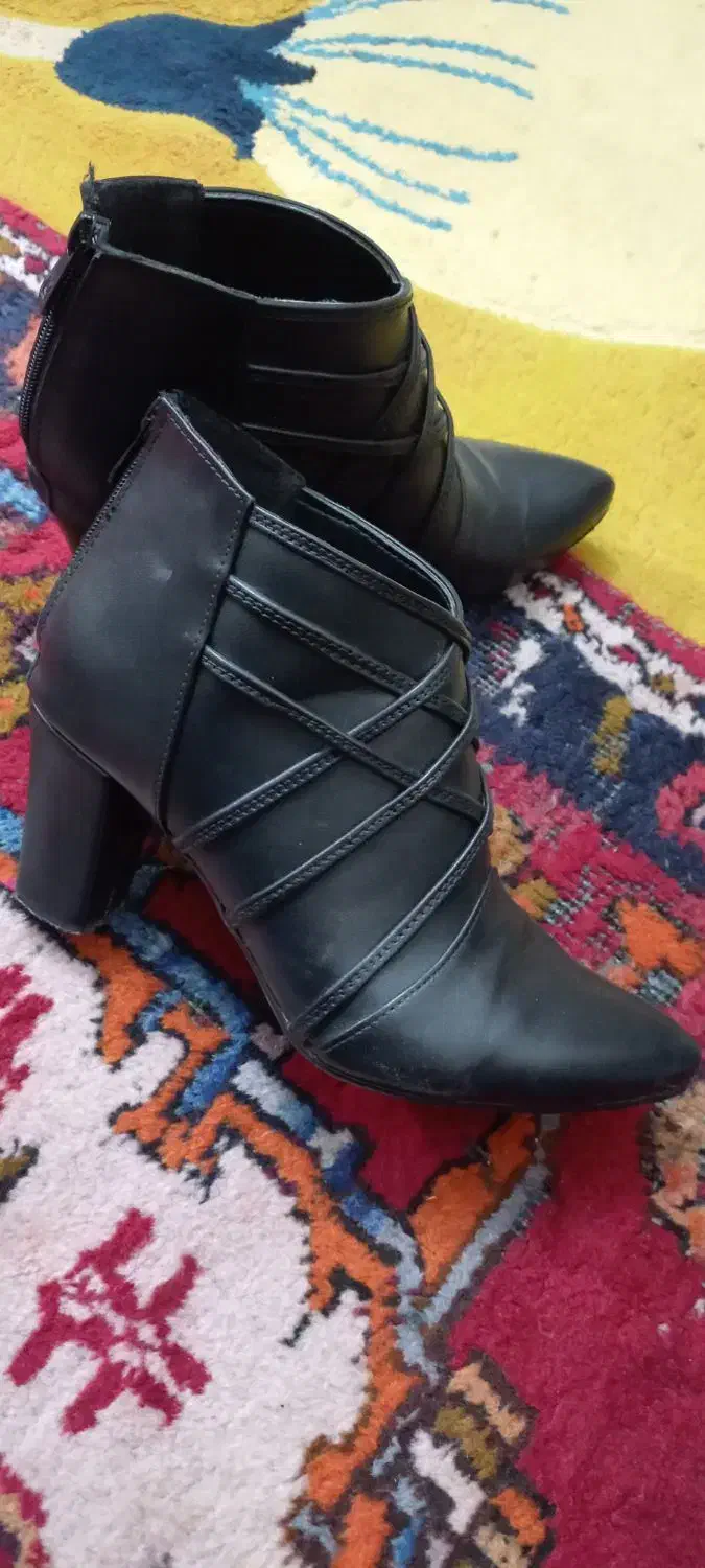 کفش های چرم  مصنوعی پاشنه بلند|کیف، کفش، کمربند|مرند, |دیوار