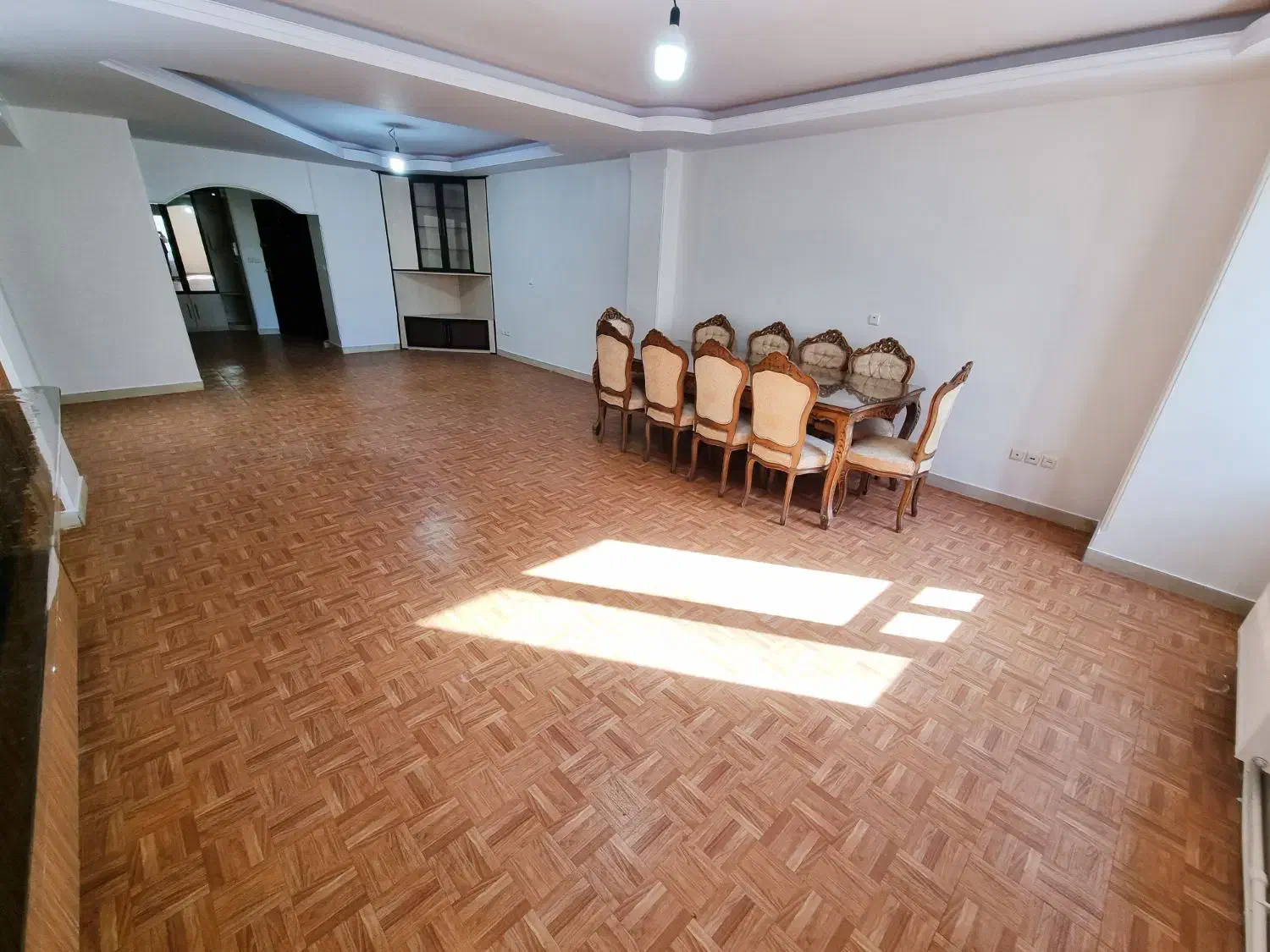 هفت تیر بهارشمالی بهارمستیان ۱۴۰ متر ۳ خواب