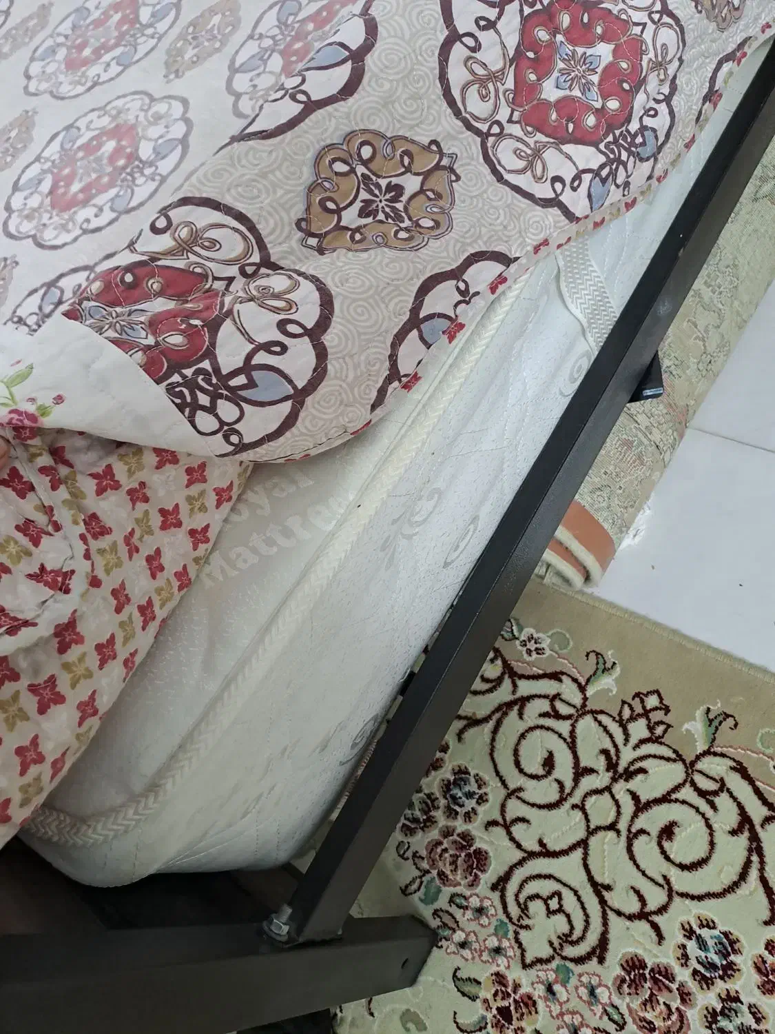 تخت و خوشخواب|تخت و سرویس خواب|مشهد, الهیه|دیوار