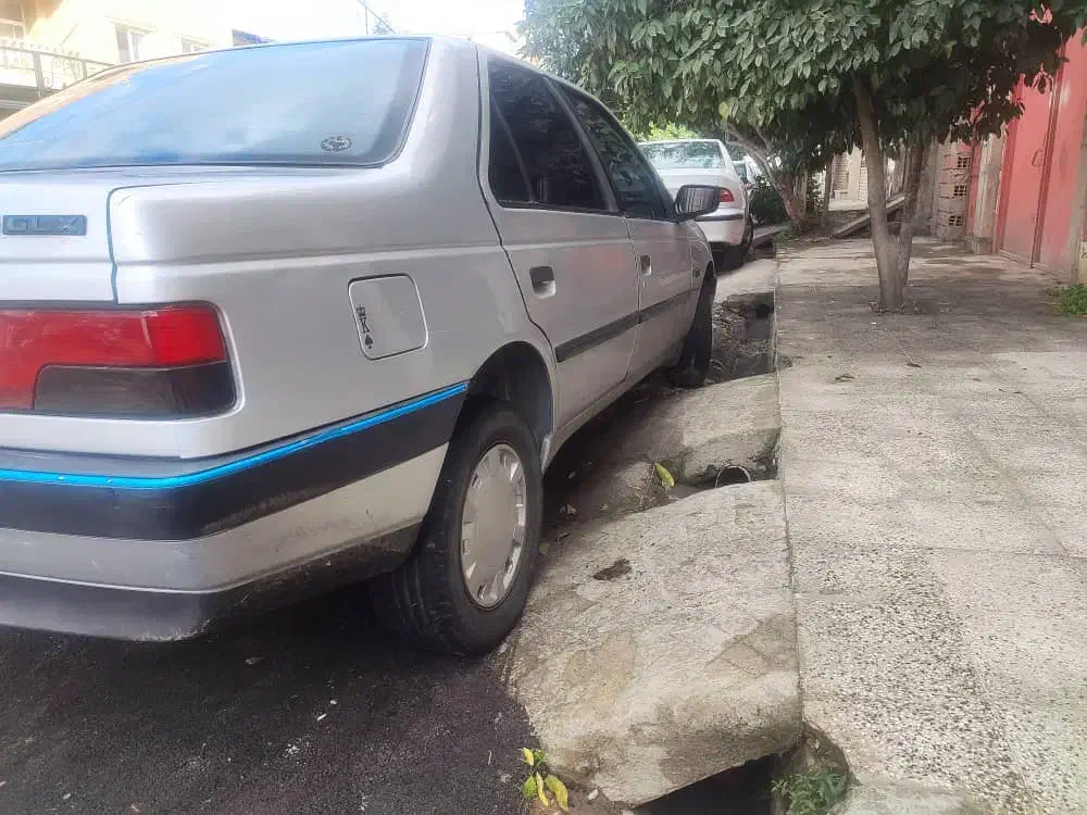 پژو ۴۰۵ مدل ۹۴ اتاق تعویض ۹۹|خودرو سواری و وانت|گرگان, |دیوار