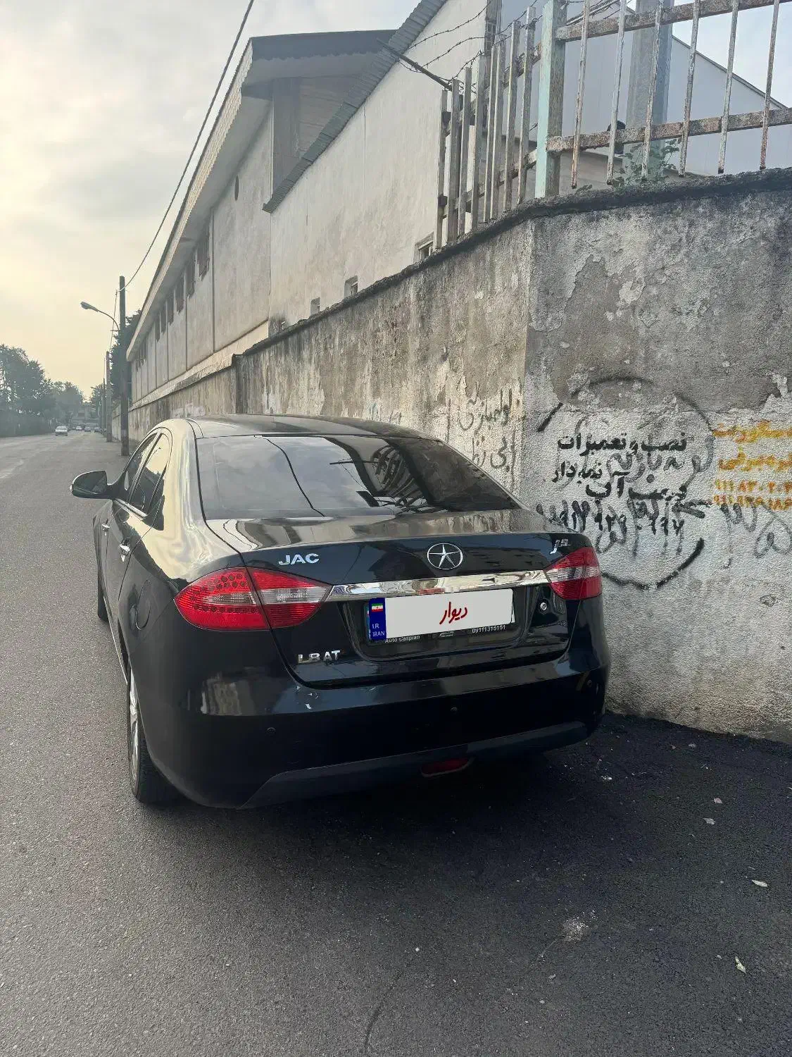 ماشین جک j5 بی رنگ مدل ۹۳|خودرو سواری و وانت|رشت, کوی جام جم|دیوار