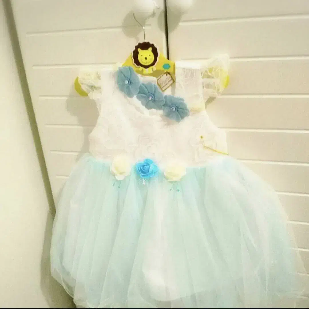 تخت و کمد کالسکه کریر صندلی ماشین|تخت و صندلی بچه|پردیس, فاز ۲|دیوار