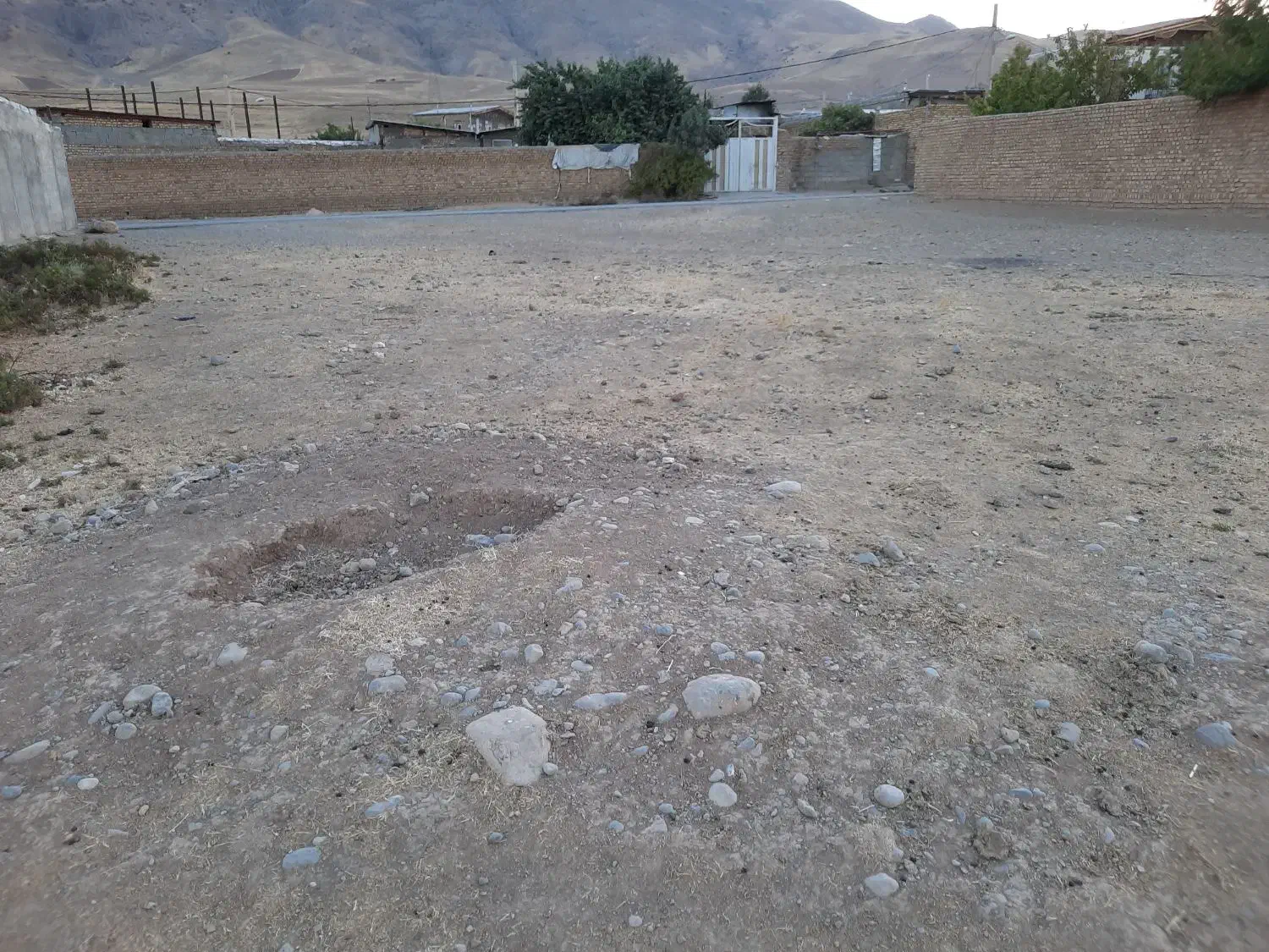 فروش زمین ویلایی روستایی متری ۶۰۰هزار تومان|فروش زمین و ملک کلنگی|شیروان (لرستان), |دیوار