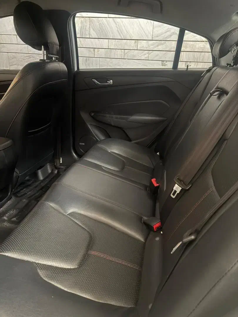 آریزو ۵ اتومات اکسلنت مدل ۹۶ تمیز|خودرو سواری و وانت|اصفهان, وحید|دیوار