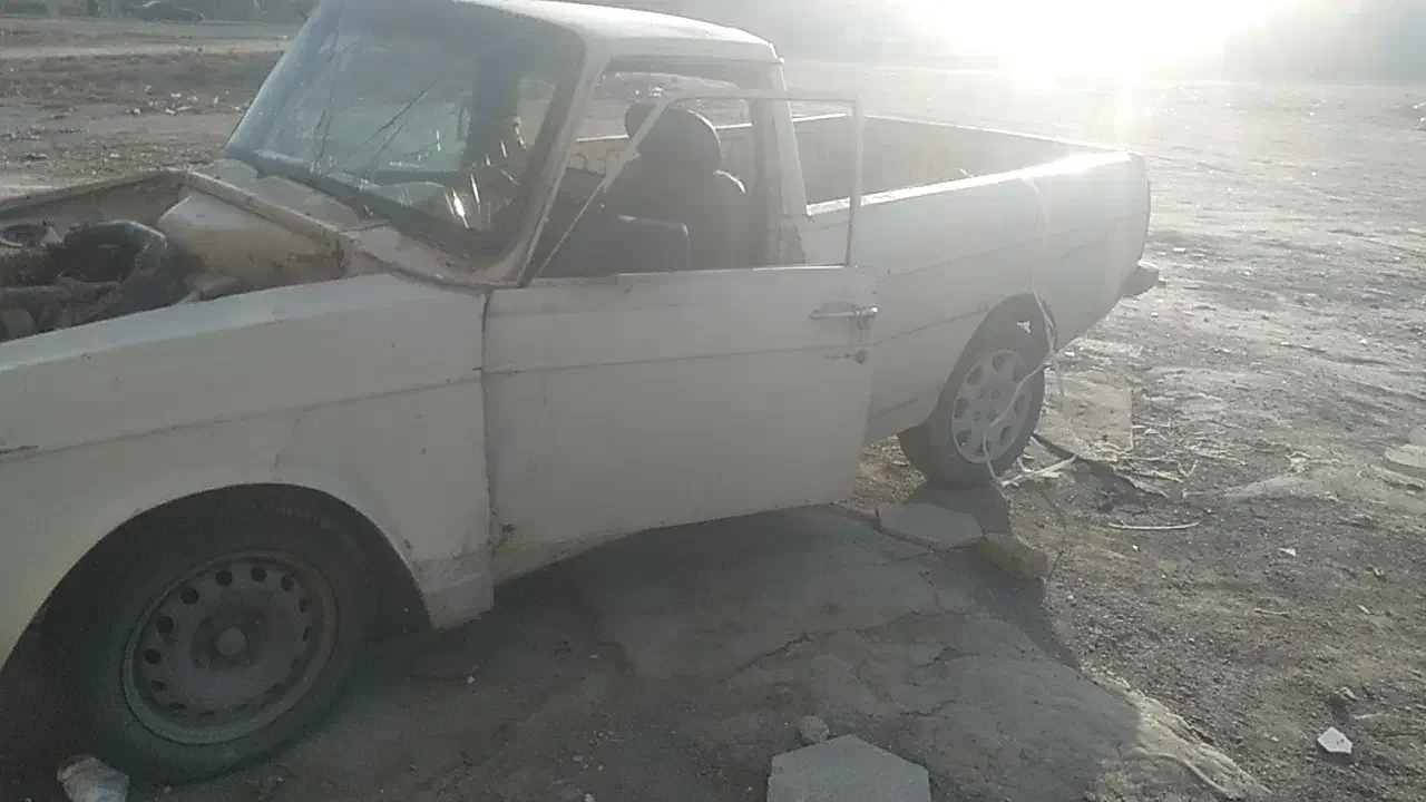 وانت‌مدل‌۸۲|خودرو سواری و وانت|مشهد, بهمن|دیوار