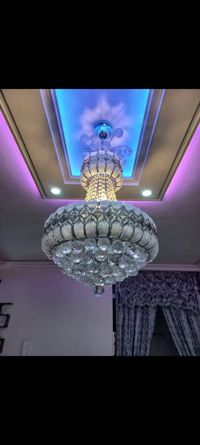 لوستر|لوستر و چراغ آویز|اسلام‌شهر, شهرک مفیدی|دیوار