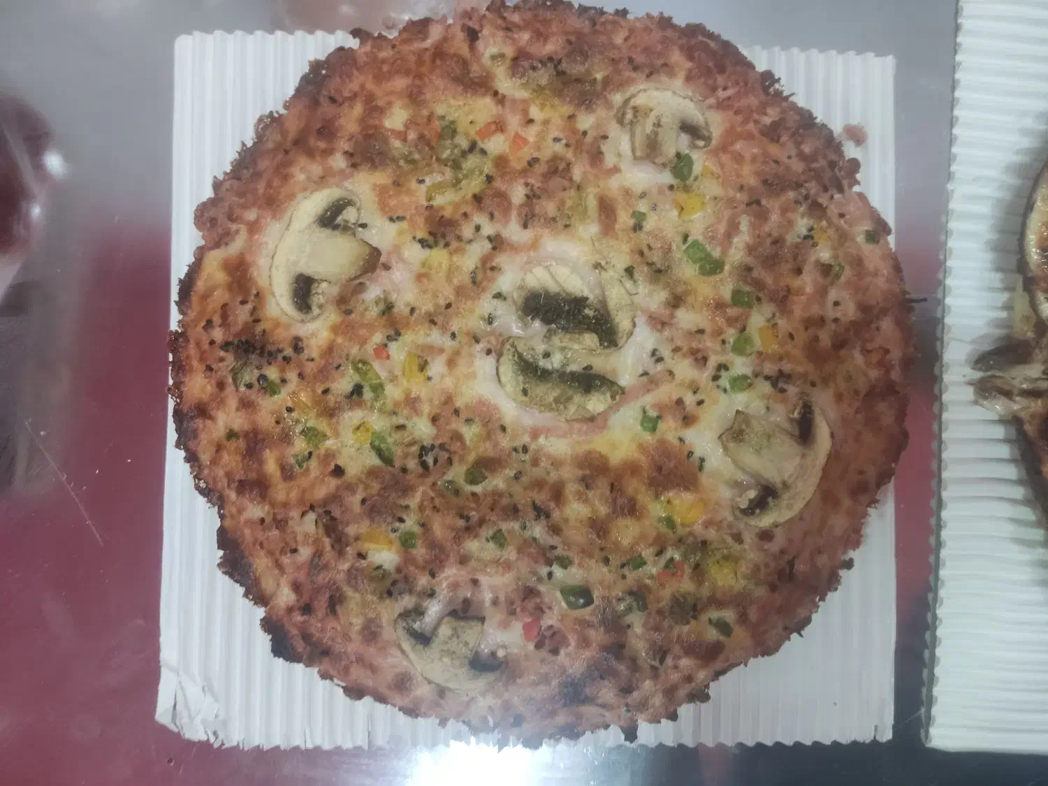 استخدام نیرو خانم واسه کار در فست فود|استخدام خدمات فروشگاه و رستوران|اردکان, |دیوار