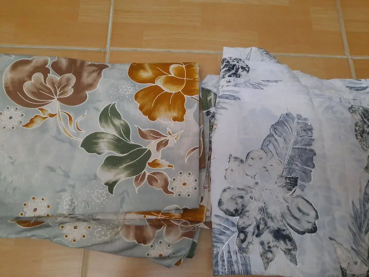 چادر شب و روز|لباس|تبریز, |دیوار