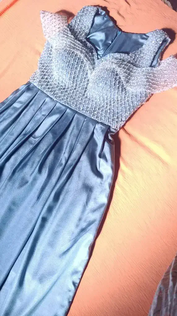 دوخت انواع لباس|لباس|بندرعباس, |دیوار