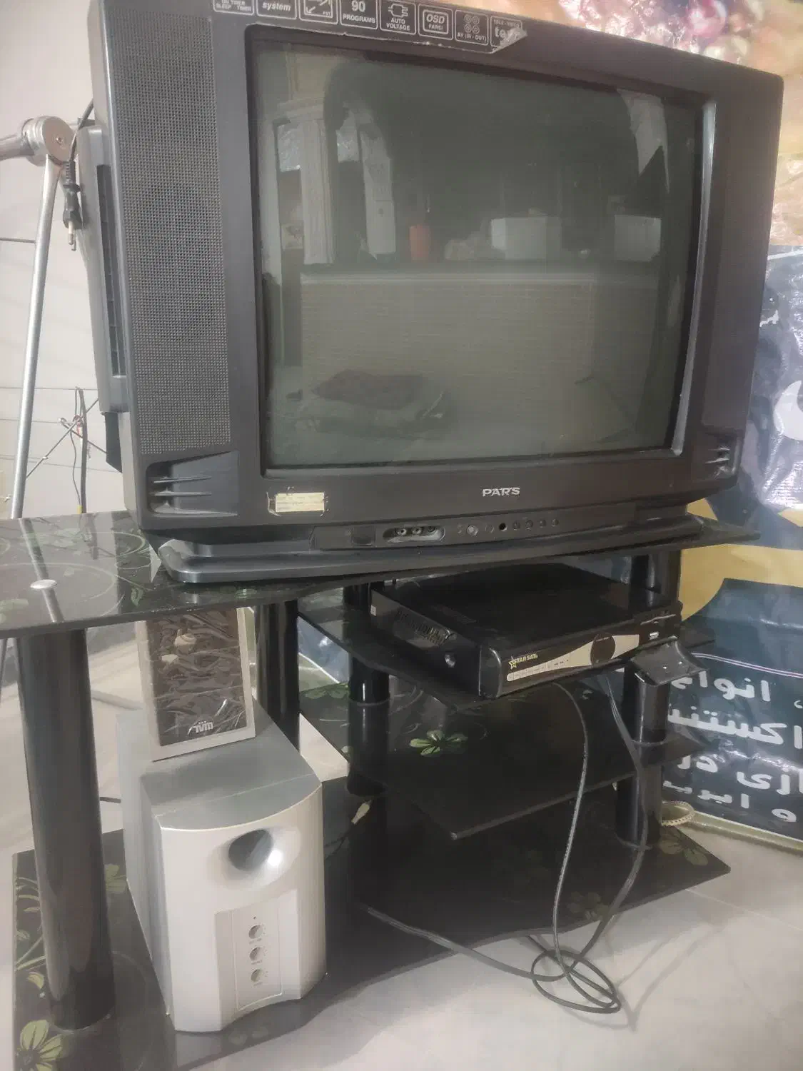 تلویزیون ومیز تلویزیون|تلویزیون و پروژکتور|بوشهر, |دیوار