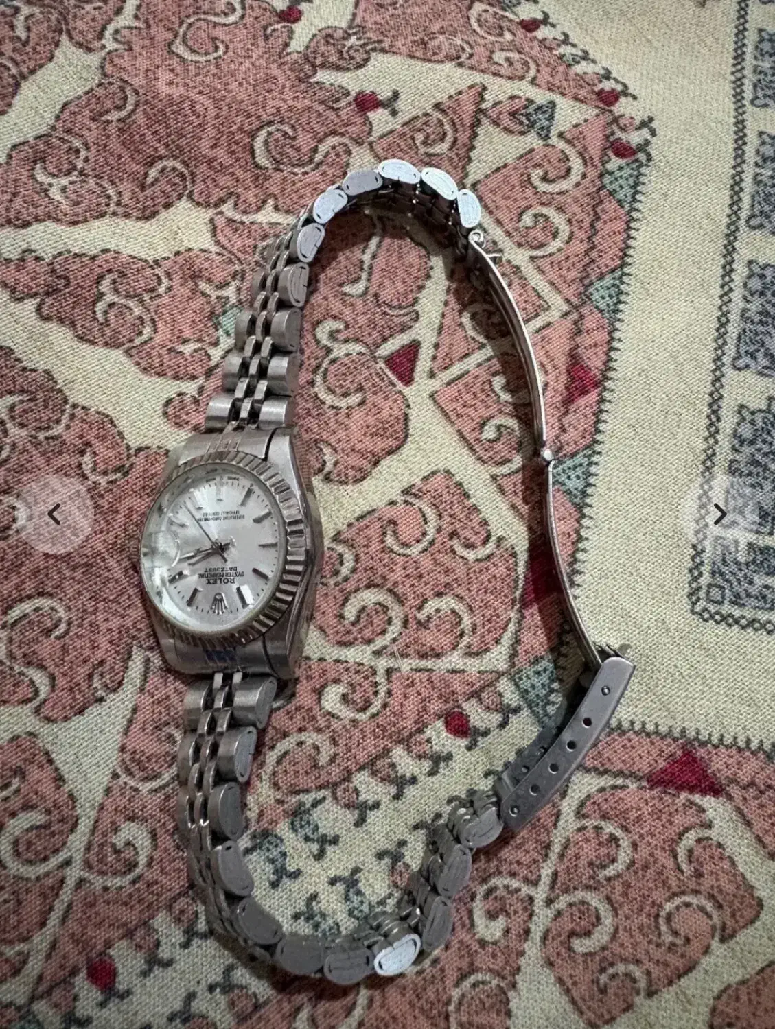 رولکس|ساعت|مرودشت, بیست متری بیمارستان|دیوار