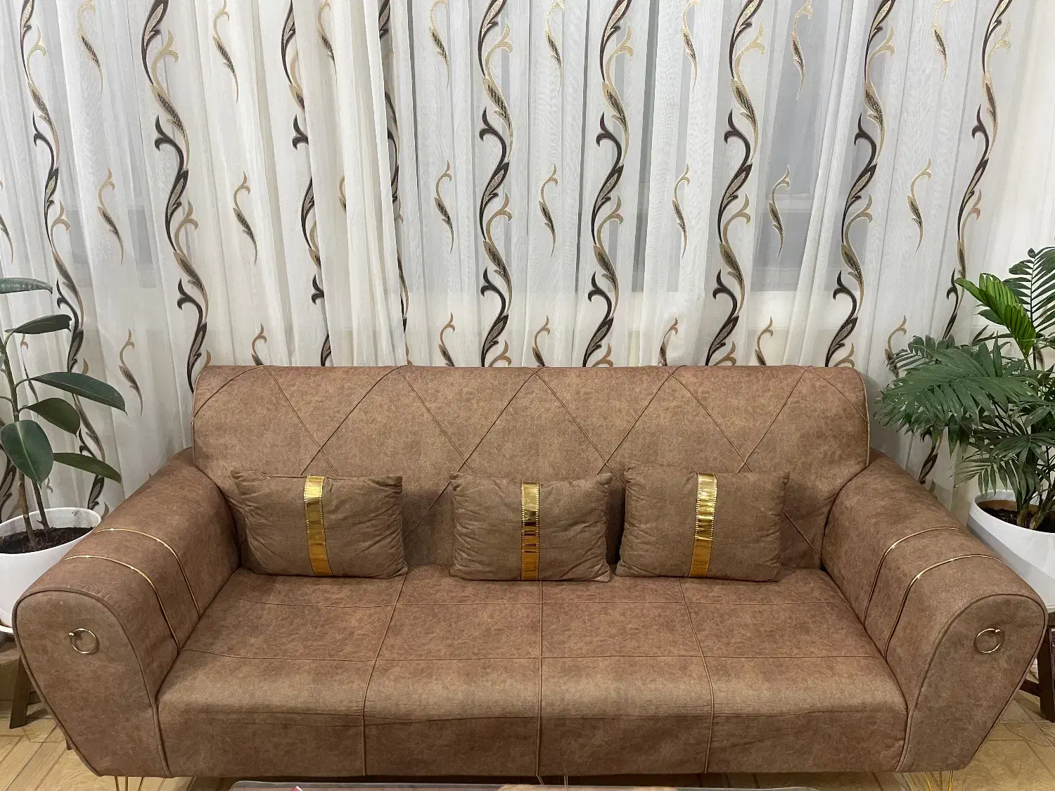 مبل راحتی ۷نفره|مبلمان خانگی و میز عسلی|یزد, |دیوار