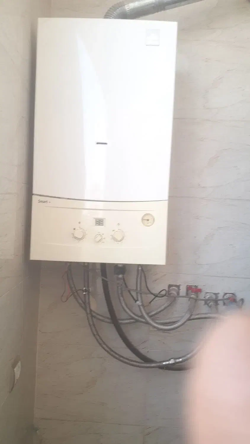 مشاوره در نصب و خرید|کولر گازی و فنکوئل|قم, هفت تیر|دیوار