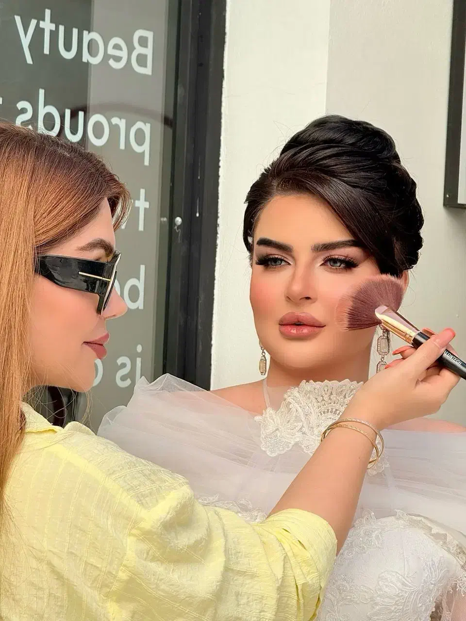 جذب هنرجوی میکاپ زیر نظر مدرس رسمی مهتاب درویشی|خدمات آرایشگری و زیبایی|کرمانشاه, |دیوار