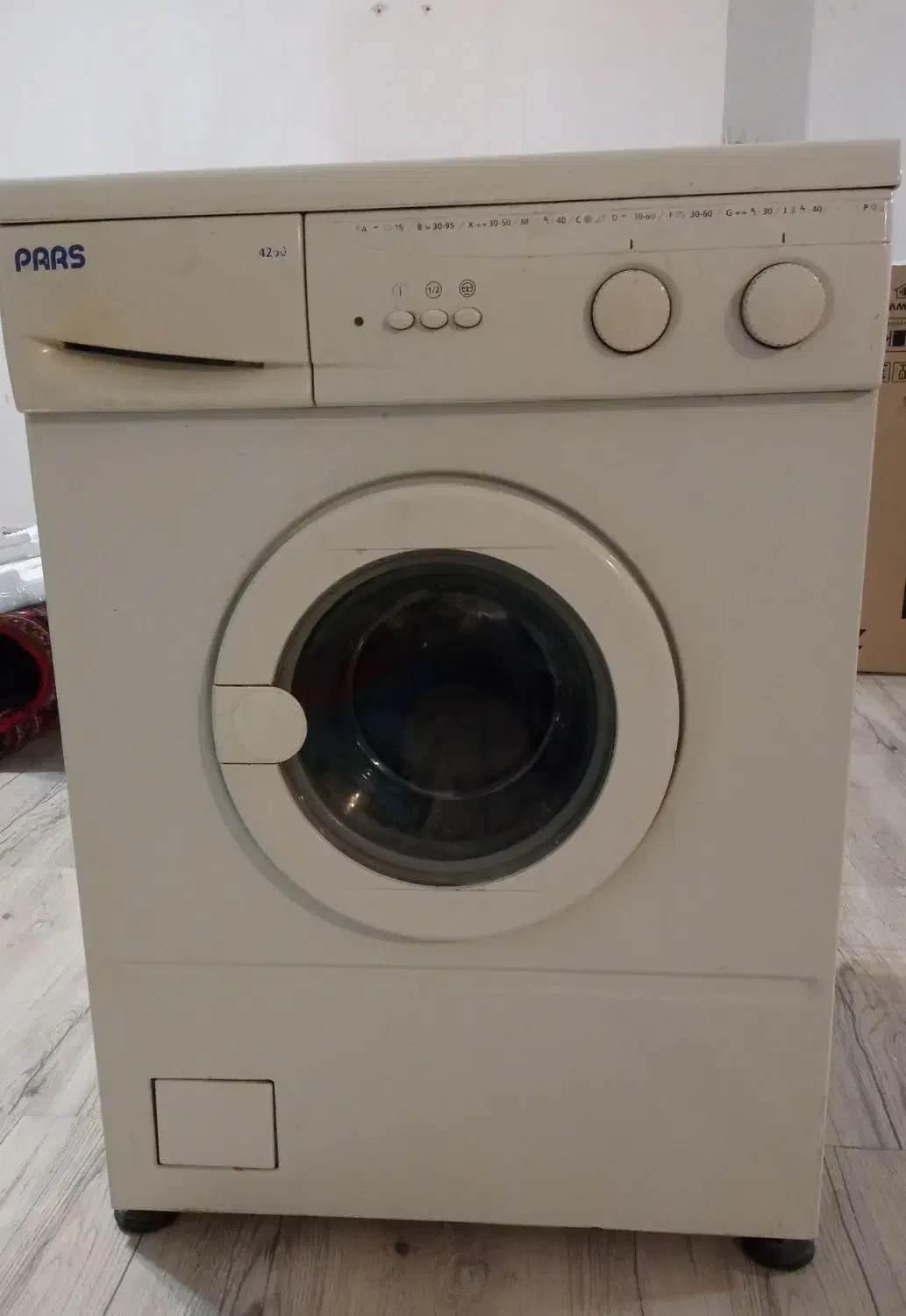 لباسشویی ۵کیلویی پارس کار کرده|ماشین لباسشویی و خشک‌کن لباس|تبریز, |دیوار