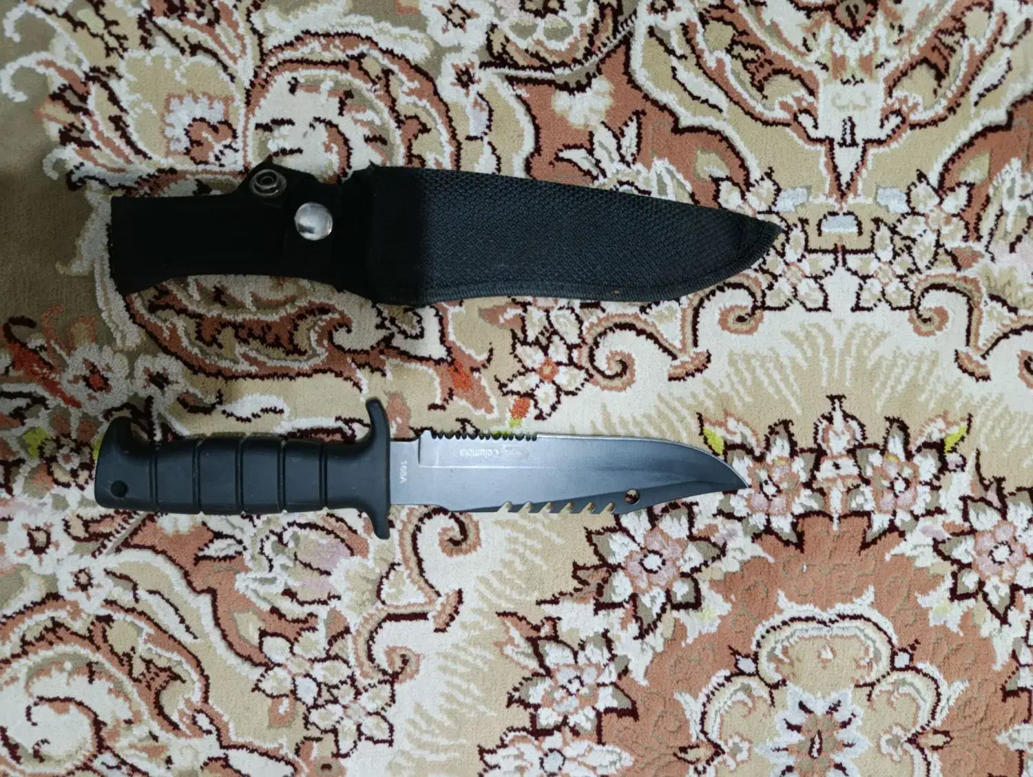 چاقو کلمبیای شکاری|کوهنوردی و کمپینگ|پاکدشت, پاکدشت (مامازند)|دیوار