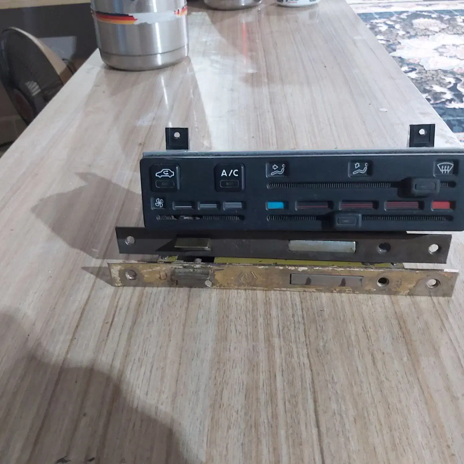 قلم تراش قفلی|ابزارآلات|زابل, |دیوار