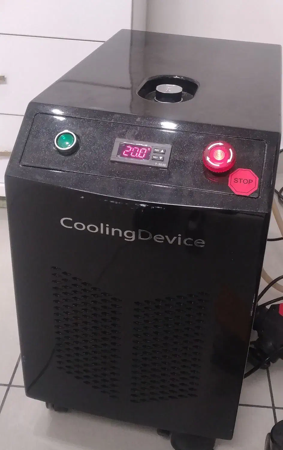 دستگاه لیزر تیتانیوم آیس|پزشکی|ارومیه, |دیوار