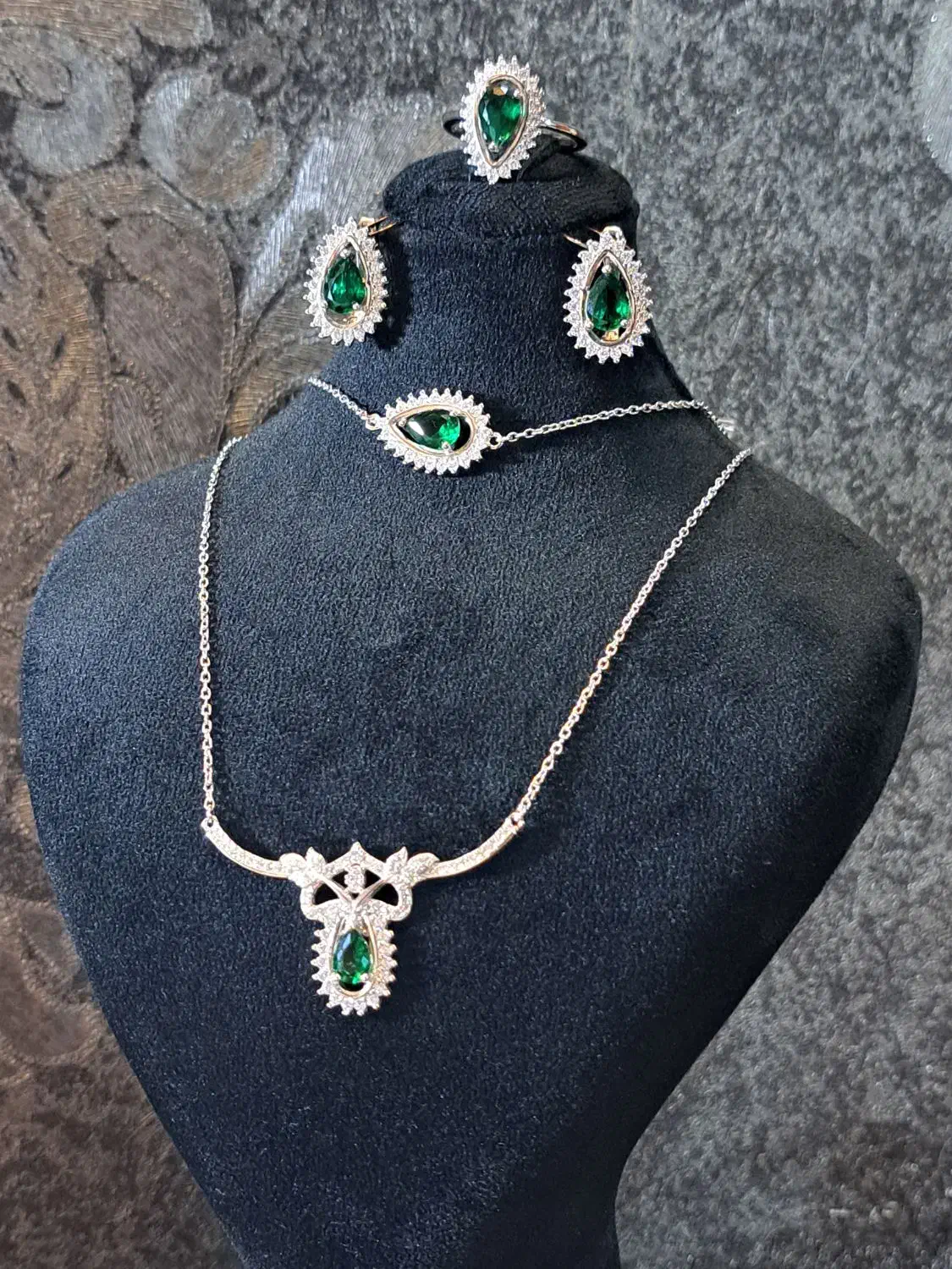 سرویس جواهری زمرد|جواهرات|تهران, دروازه شمیران|دیوار