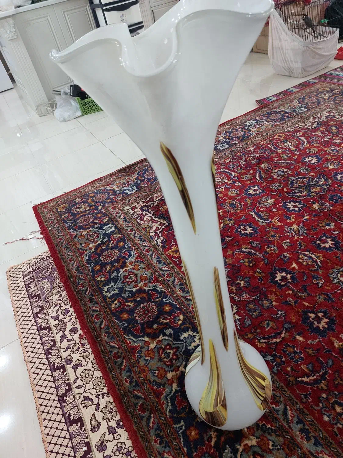 گلدان کریستال سفید|صنایع دستی و سایر لوازم تزئینی|اهواز, کوی باهنر|دیوار