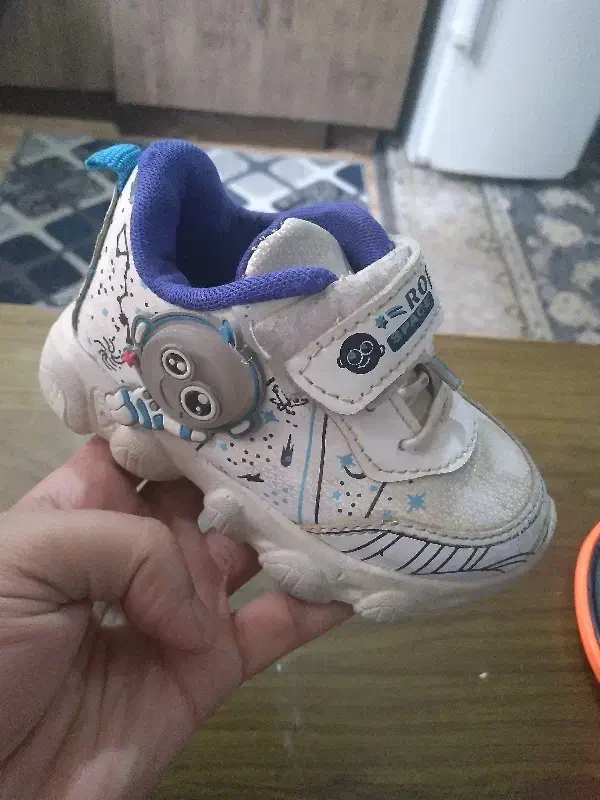 کفش کودک|کفش و لباس بچه|بجنورد, |دیوار