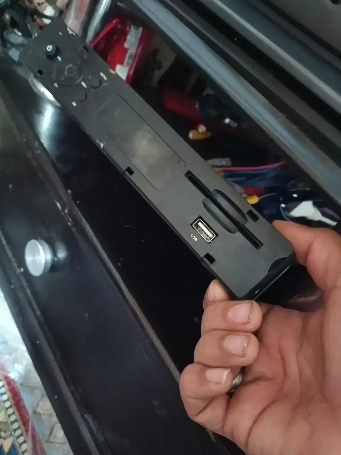 تلویزیون الجی قدیمی|تلویزیون و پروژکتور|قلعه گنج, |دیوار